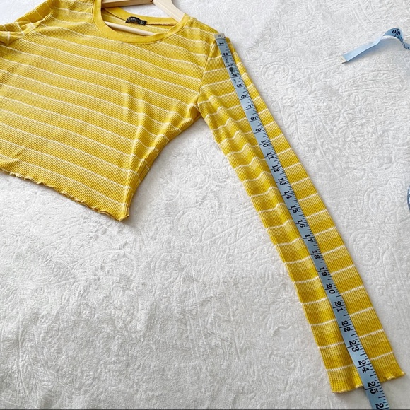 Lettuce Hem Stripe Lightweight Cropped Waf… - Picture 6 of 9